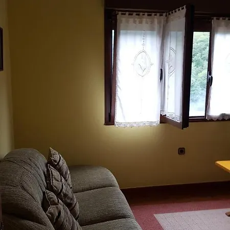 Apartment Casa Preciosas Vistas, Ubicada En Medio Del Parque Natural De Redes, Asturias *